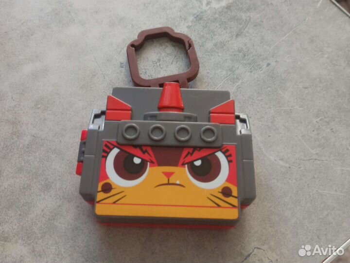 Игрушки из макдональдса Lego Movie 2