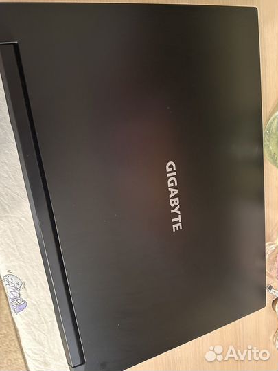 Игровой ноутбук gigabyte