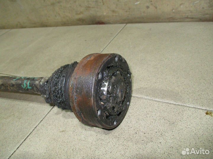 Полуось задняя левая VW Tiguan 1