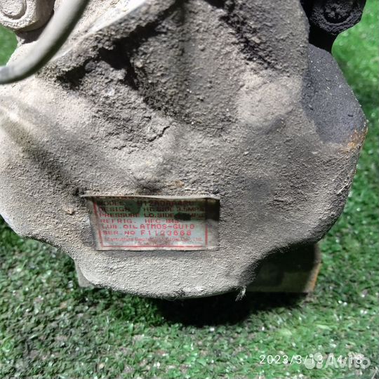 Компрессор кондиционера Mazda 626