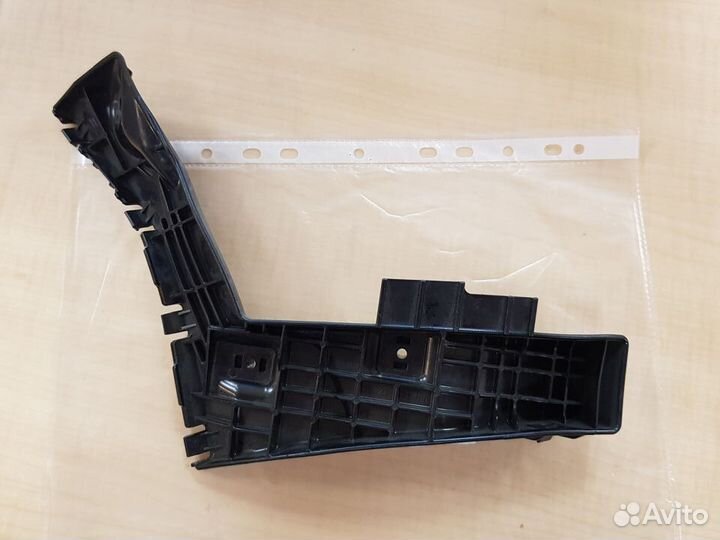 Кронштейн бампера заднего, правый Suzuki SX4 2007