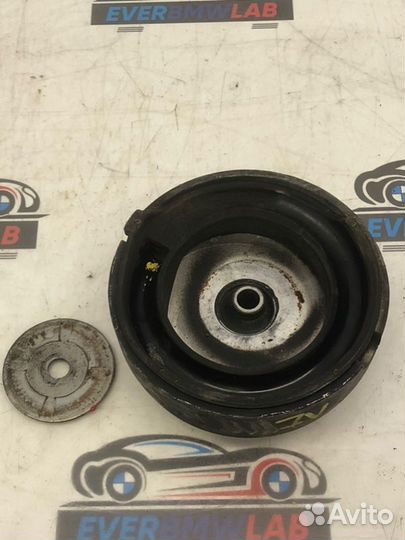 Опора стойки Bmw X5 E70 SAV N52B30AF 02.2008