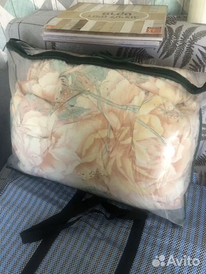 Детское одеяло и подушка в кроватку