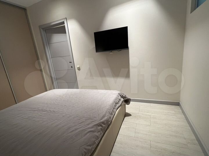 2-к. квартира, 70 м², 5/5 эт.