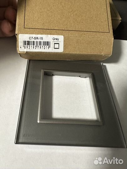 Выключатель сенсорный livolo