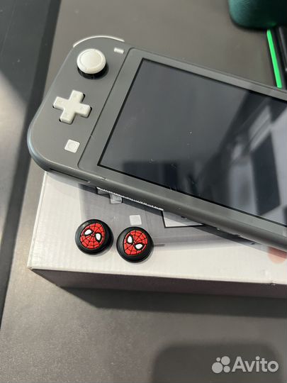 Nintendo switch lite 32gb