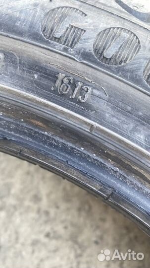 Goodyear UltraGrip 225/45 R17