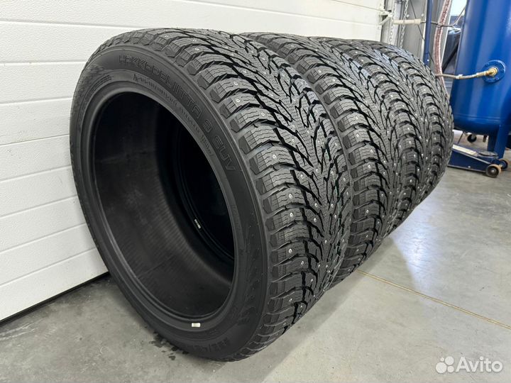 Ikon Tyres Autograph Ice 9 SUV 285/45 R22 114T