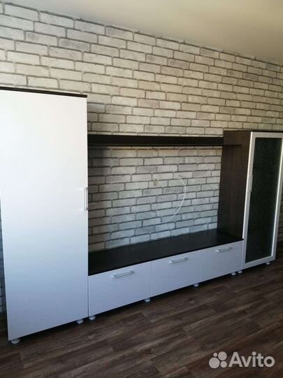 Тумбочки прикроватные новые, гарнитуры