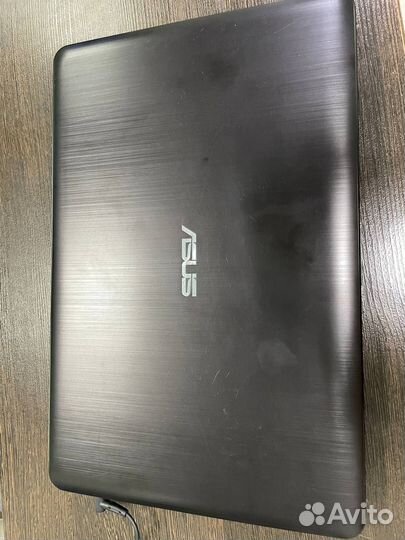 Ноутбук Asus X540Y 300 Гб