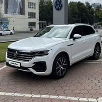 Volkswagen Touareg 3.0 AT, 2018, 58 000 км, с пробегом, цена 6 050 000 руб.