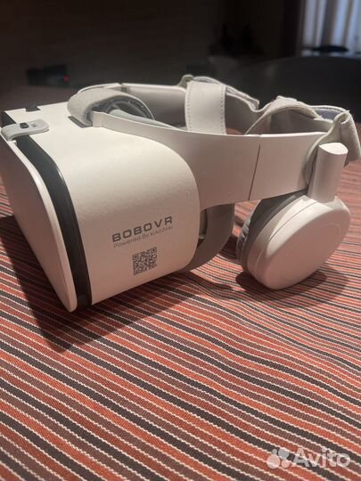 Шлем виртуальной реальности bobo vr