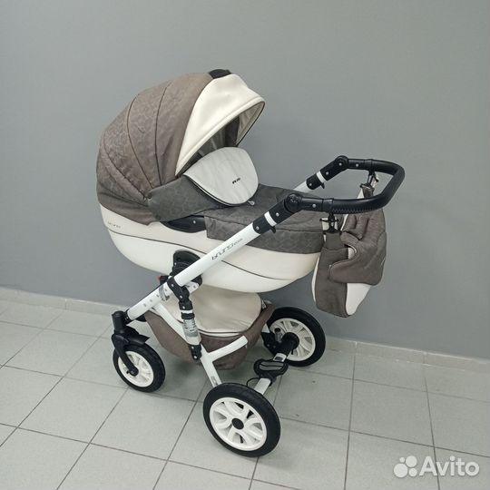 Детская коляска