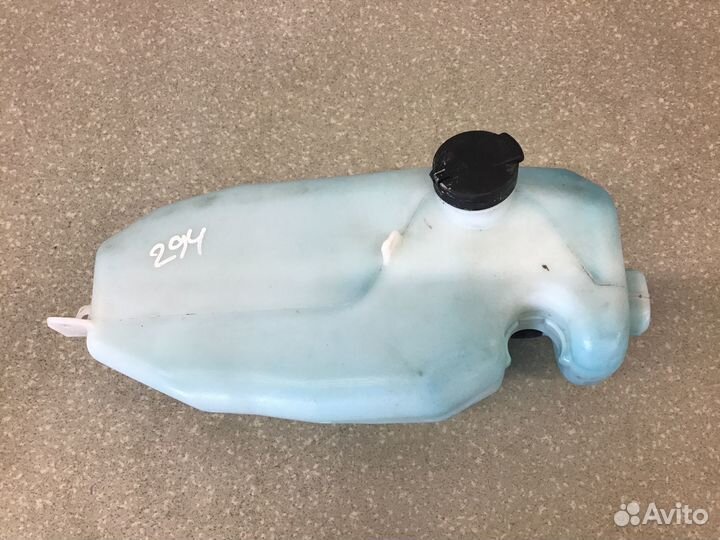 Бачок омывателя лобового стекла Renault Logan II 2