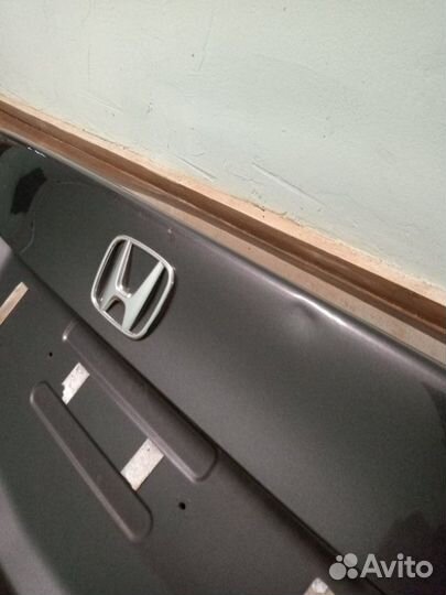 Крышка багажника Honda Accord седан 2009