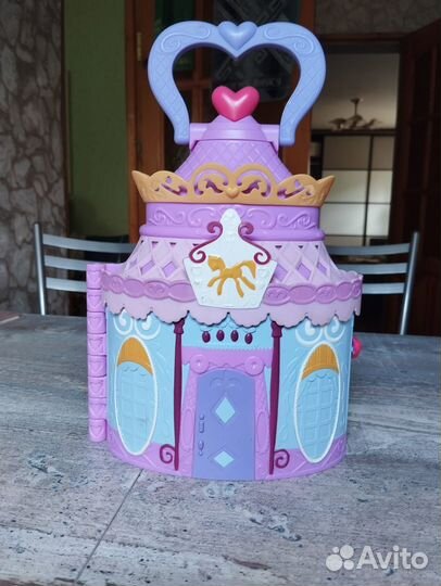 Кукольный домик