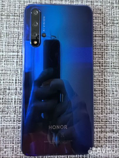 HONOR 20, 6/128 ГБ