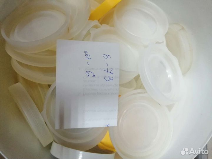 Крышки полиэтиленовые