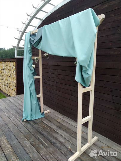 Арка из дерева