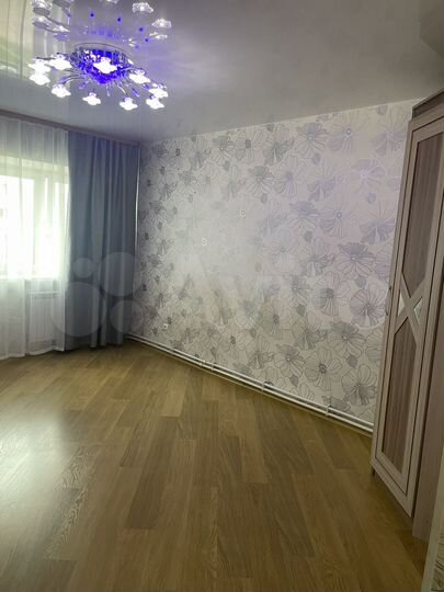 2-к. квартира, 53 м², 3/5 эт.