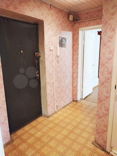 2-к. квартира, 45 м², 2/5 эт.