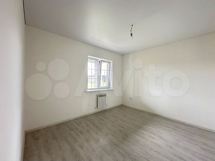 Дом 104 м² на участке 6 сот.