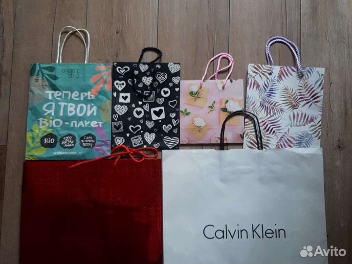 Брендовые пакеты и подарочные