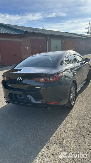 Mazda 3 1.8 AT, 2022, 25 000 км