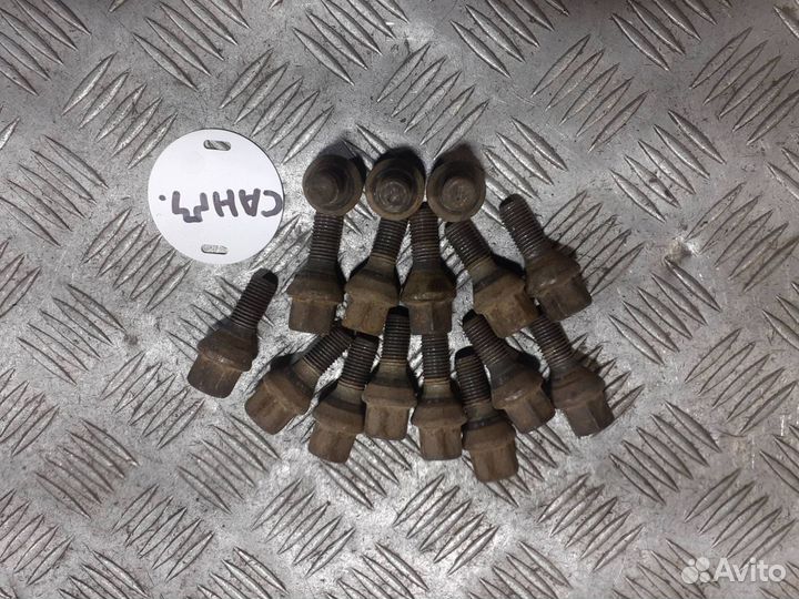 Болт колесный (16 шт)