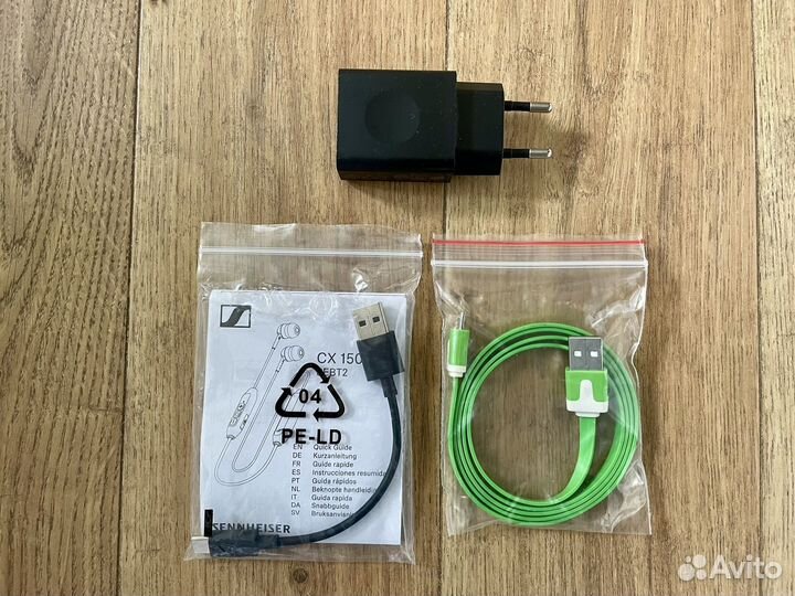 Различные провода, наушники, зарядники, удлинители