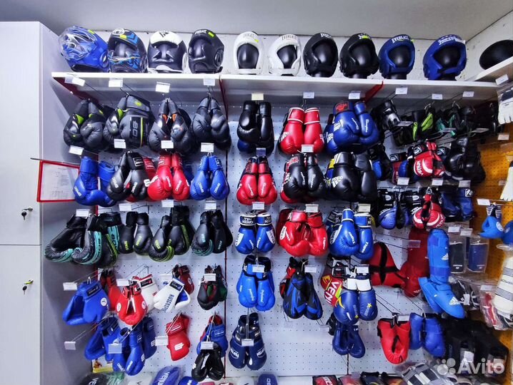 Боксерские перчатки Adidas 