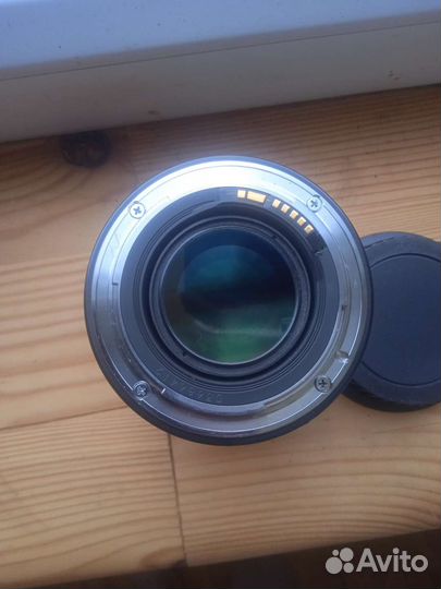 Объектив портретный Canon EF 50mm f/1.4 USM