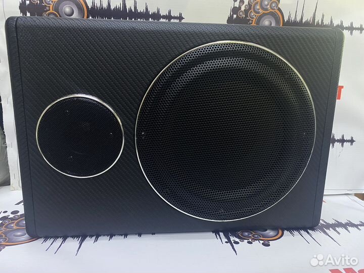 Сабвуфер под сиденье активный