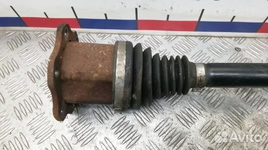 Привод передний левый audi Q5 (LKR08KS01)