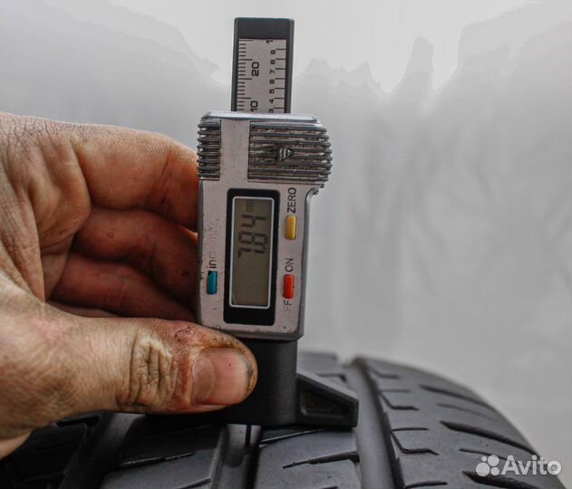 Hankook Vantra LT RA18 215/65 R17 104T