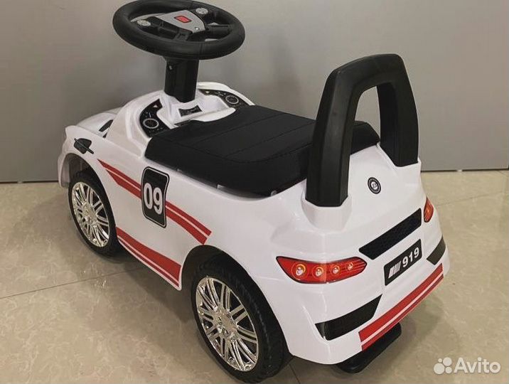 Детская машинка каталка новая