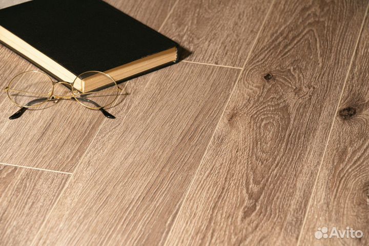 Кварц виниловый ламинат