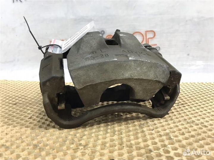 Суппорт передний левый Toyota Camry (ACV40,GSV40)