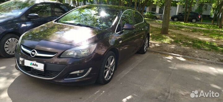 Opel Astra 1.6 AT, 2014, 113 000 км