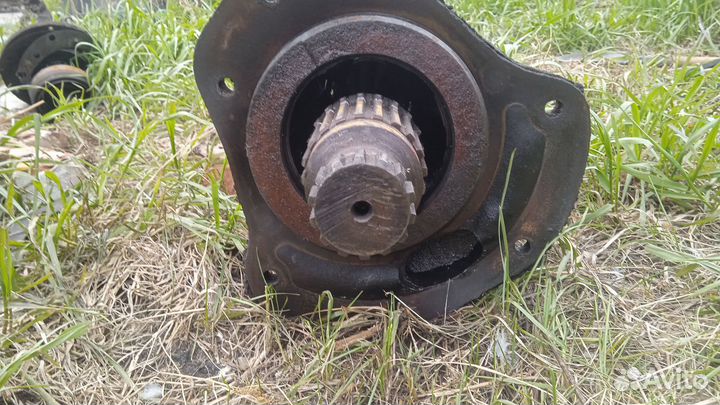 Чулок ступица полуось мтз