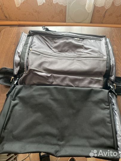 Сумка для костюма деловая