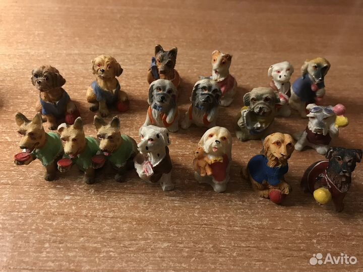 Коллекционные фигурки собак