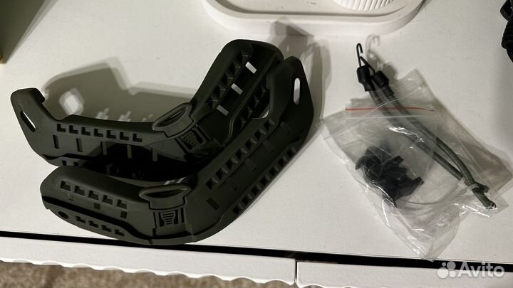 Рельсы на шлем