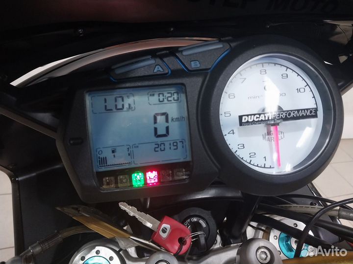 Ducati Multistrada 1100 S