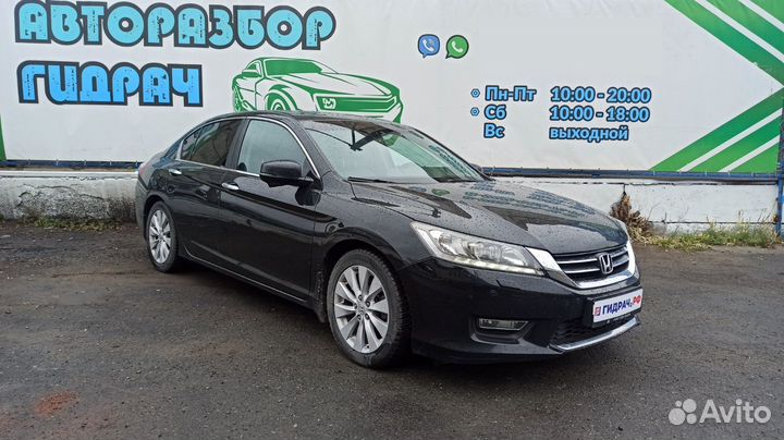 Кронштейн блока ABS Honda Accord 57115T2AA00