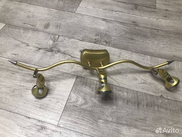 Светильник настенный