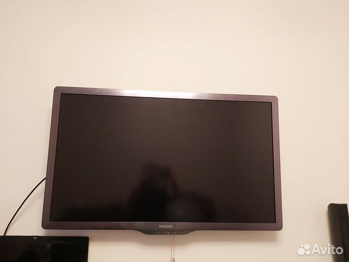 Телевизор Philips 40PFL6606H LED