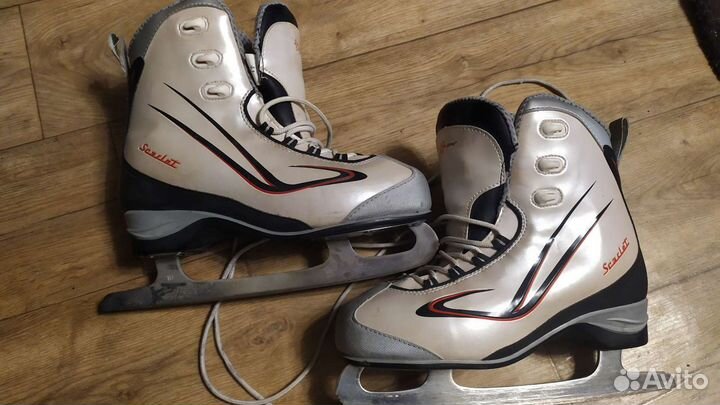 Коньки ледовые для девочки