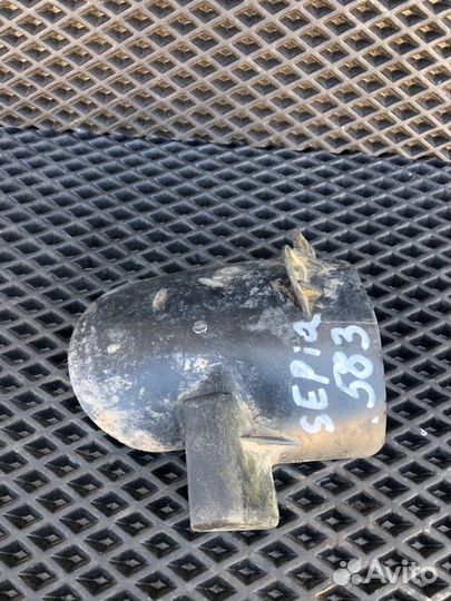 Подкрылок Suzuki Sepia 50