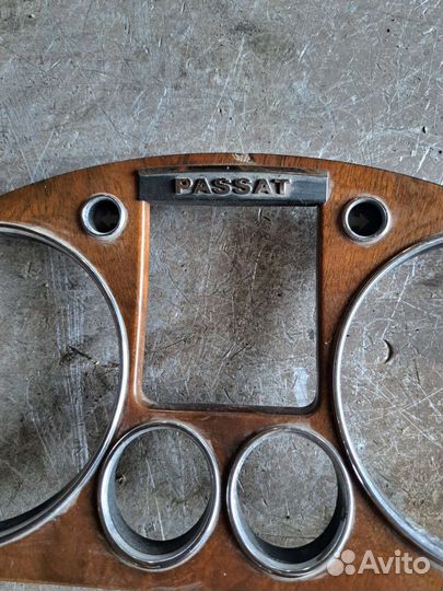 Накладка щитка приборов Volkswagen Passat B6